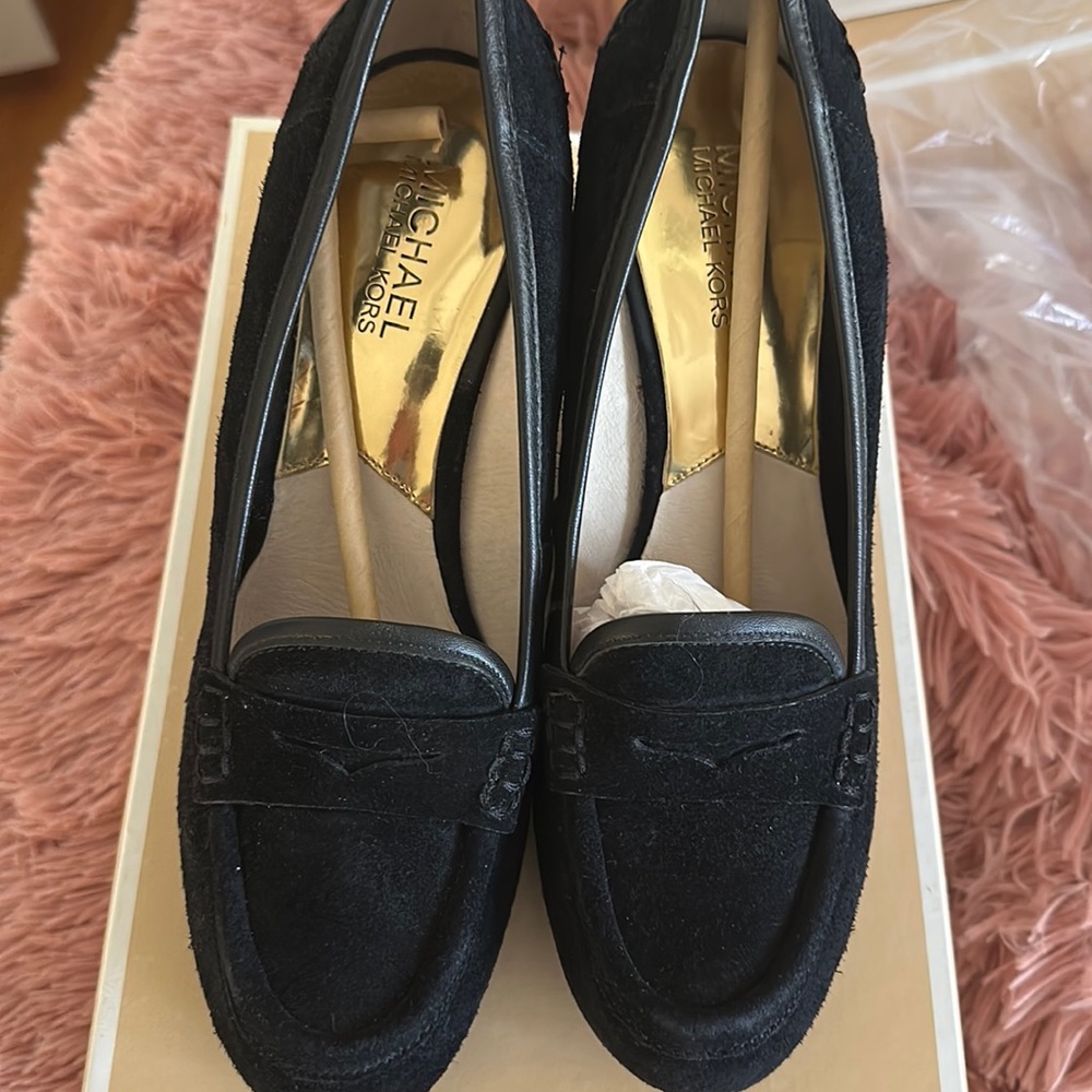 Michael Kors suede black loafer with heel size 8.5